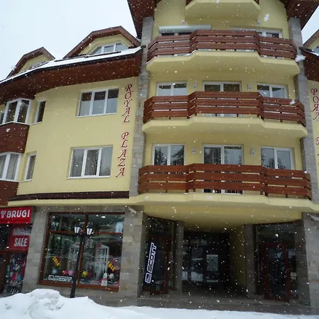 Appartement Royal Plaza Sleeps 4 Prime Location, Distance To Lift - 50m *